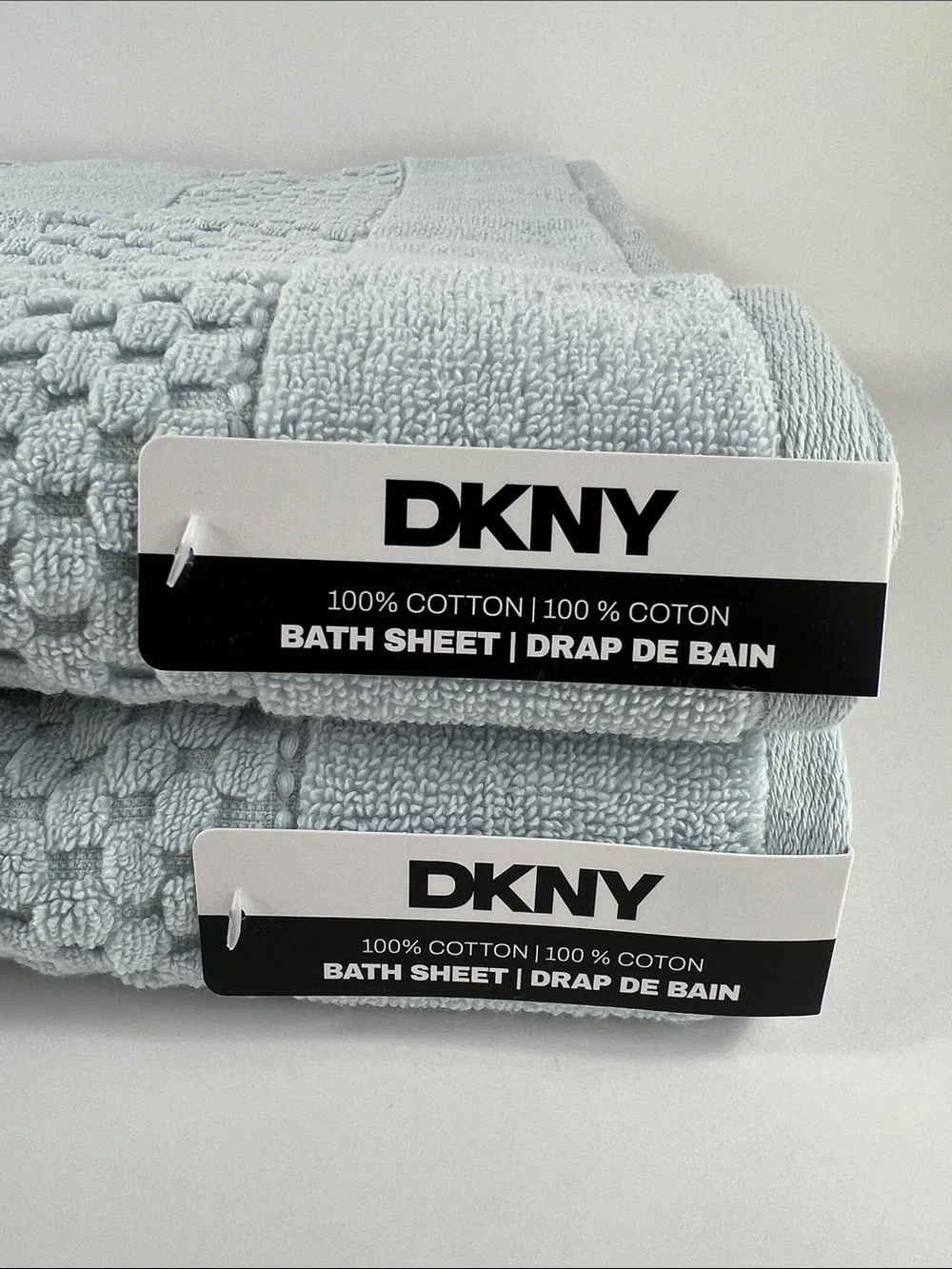 DKNY Bath Sheet Set 2 Pale Blue Towels Plush Cotton Quick Dry Zero Twist NEW